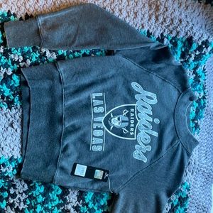 Gray NFL Raiders Sweatshirt, Small